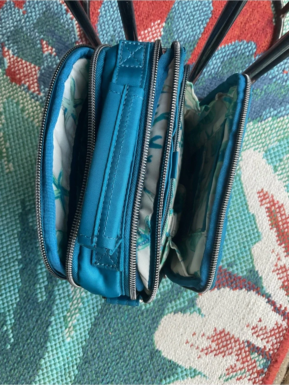 lug Quilted Messenger Bag in Teal Blue